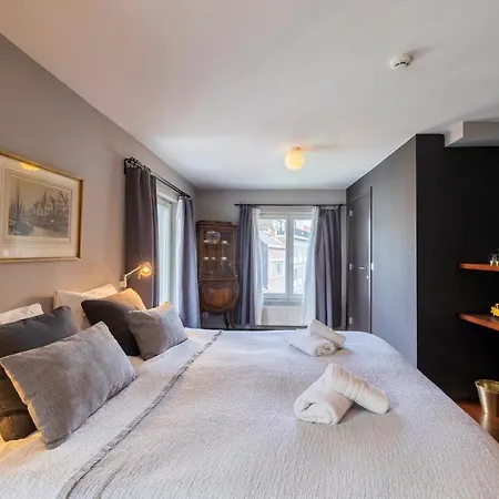 בית אירוח The Piano - Kwaadham52 *