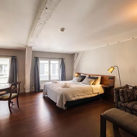 The Piano Guesthouse - Kwaadham52 Homestay Ghent