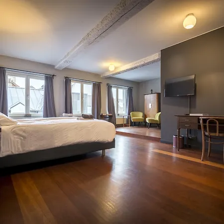 The Piano Guesthouse - Kwaadham52 Homestay Ghent