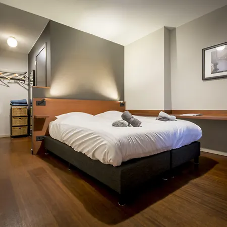 The Piano - Kwaadham52 *